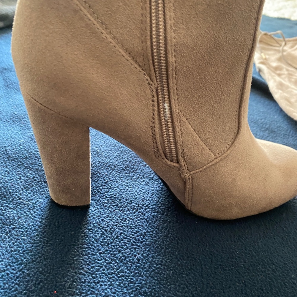 Journee over the knee boots - Picture 5 of 14